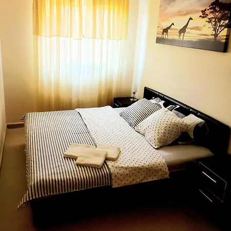 Royal Panorama & Free Parking Apartment *